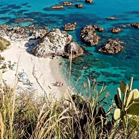 Tropea - Amphitrite * カーポ・ヴァチカーノ